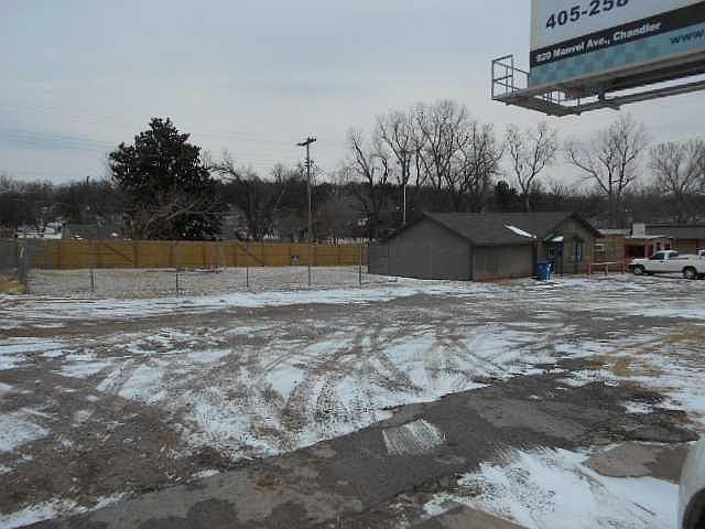 1st image of 500 N Highway 18