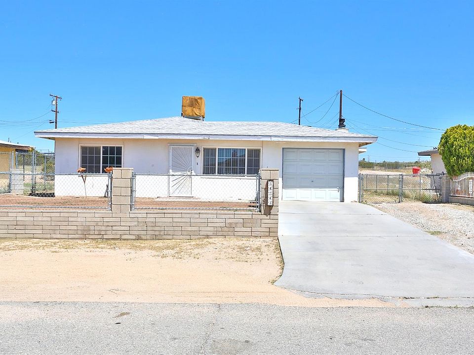 1st image of 34243 Paris Ave