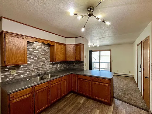 1216 N Point Dr Photo 1