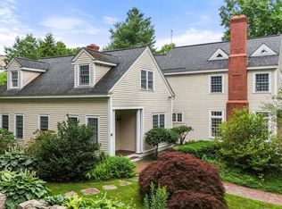 52 Willow St, Dover, MA 02030