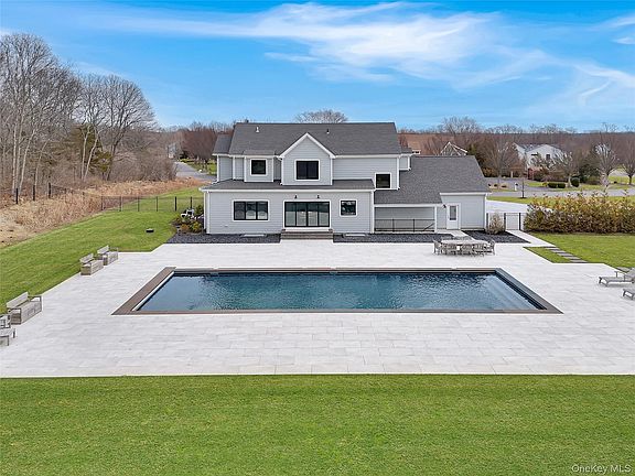 5th image of 2790 Stanley Road