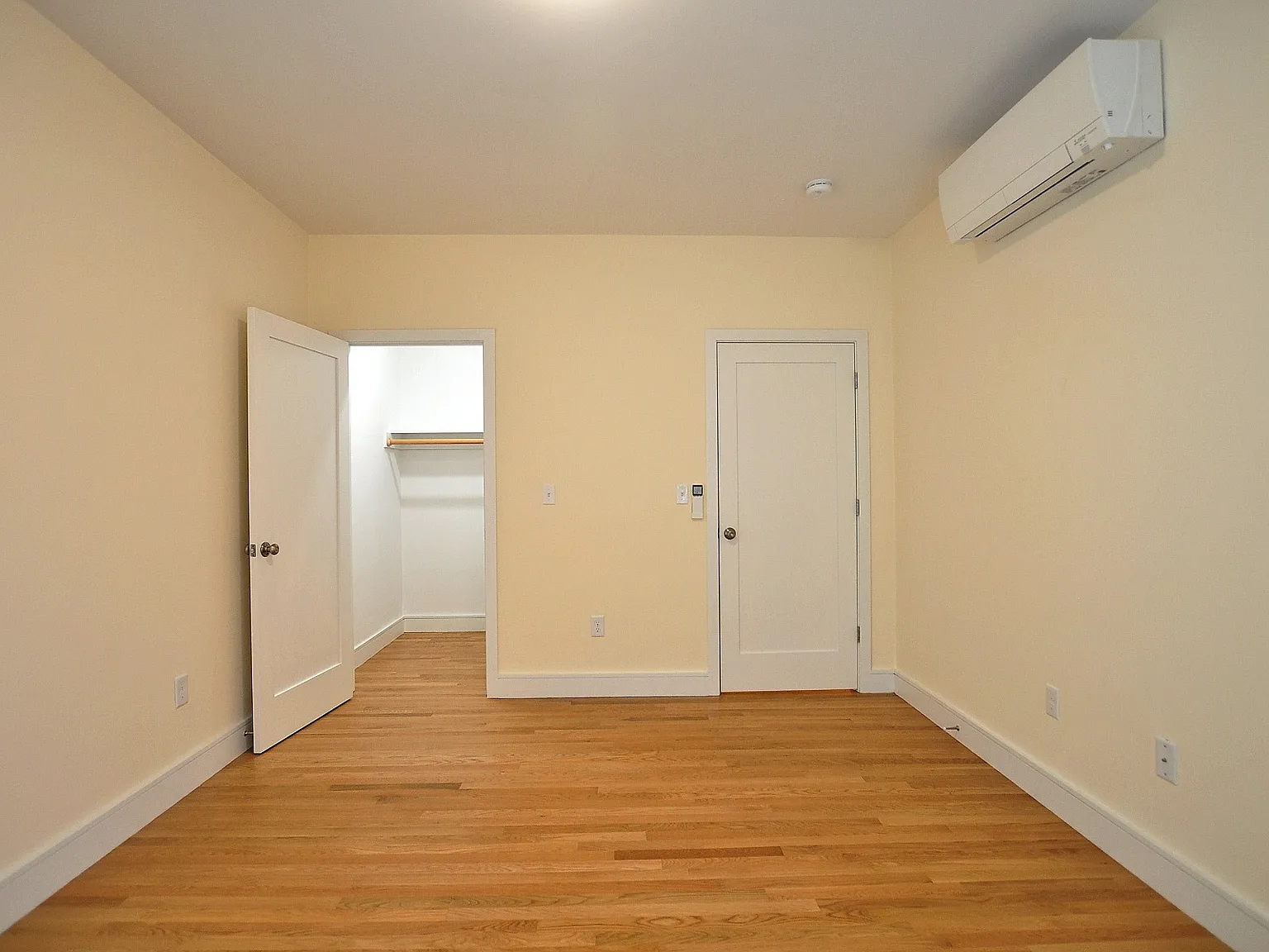 1 bed, 500 sqft, $3,000 — Photo 4