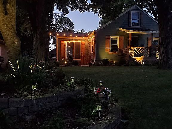 nighttime lighting 