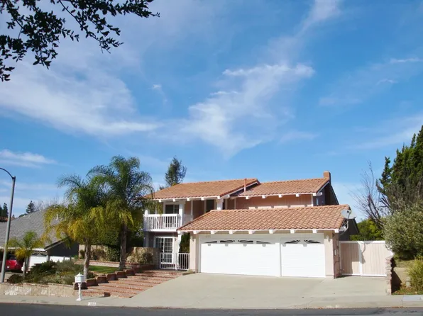 893 Lindawood St, Thousand Oaks, CA 91320