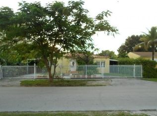 210 NW 40th Ct, Miami, FL 33126