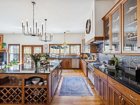 14th image of this home