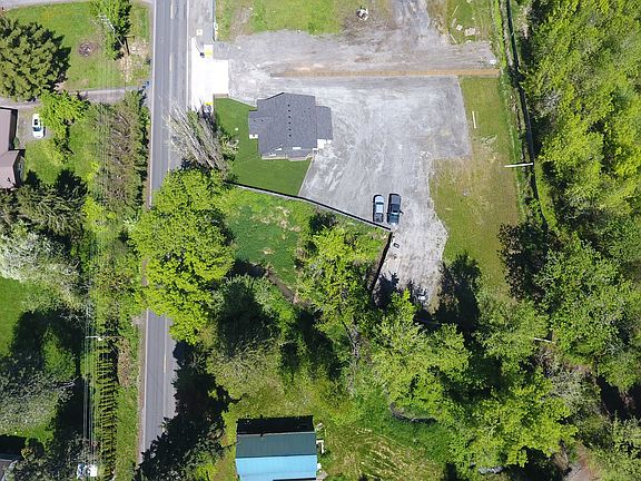 2nd image of 15601 NE 182nd Ave