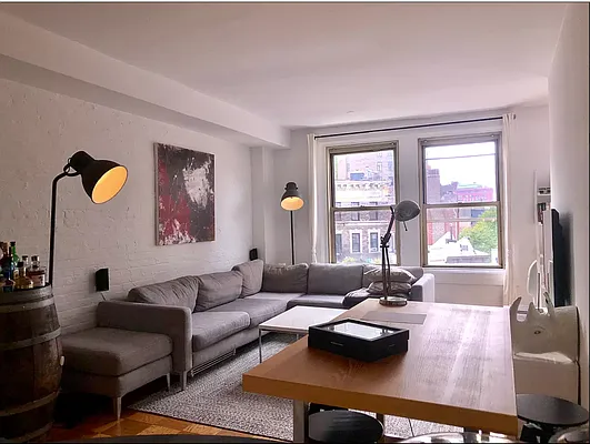 Rented by Douglas Elliman | media 17