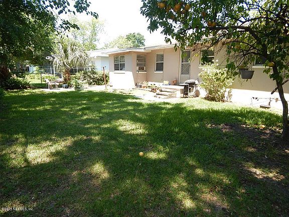 4th image of 6432 Romilly Dr