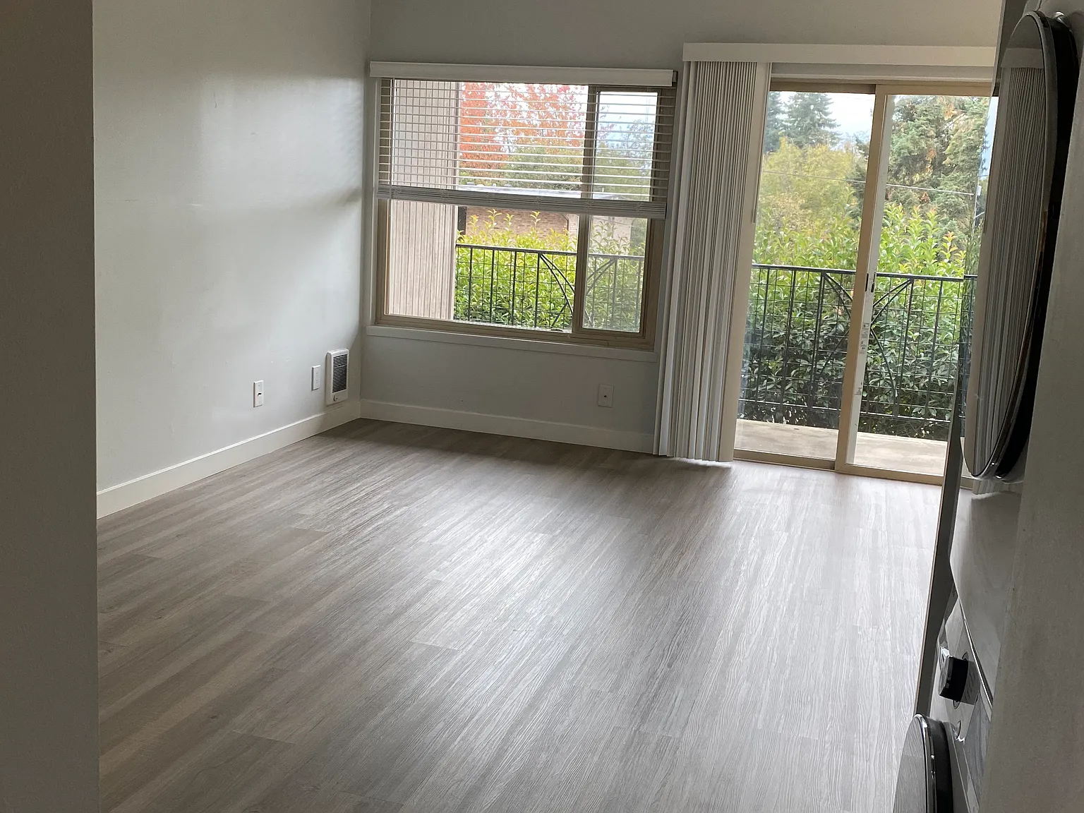 1 bed, 875 sqft, $1,600 — Photo 1