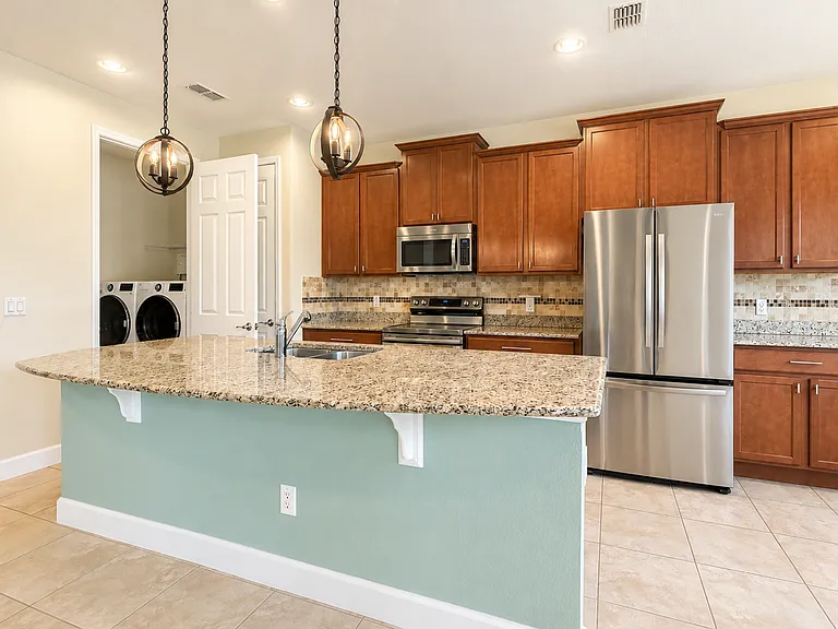 11867 Padua Ln — Photo 4