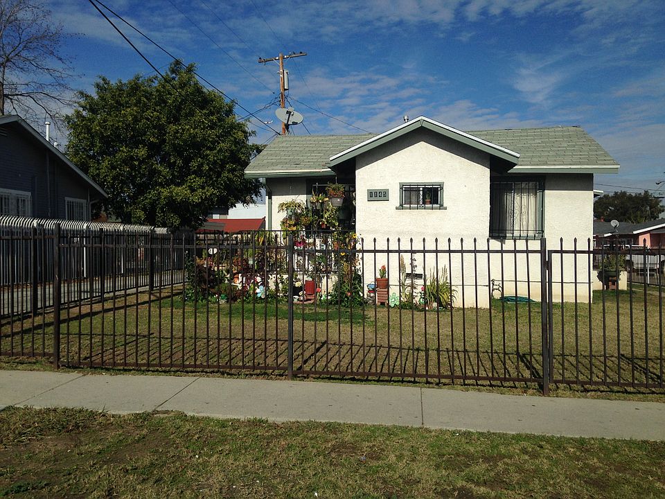 1st image of 1143 W 106th St