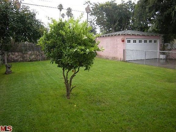 2nd image of 3976 S Bronson Ave