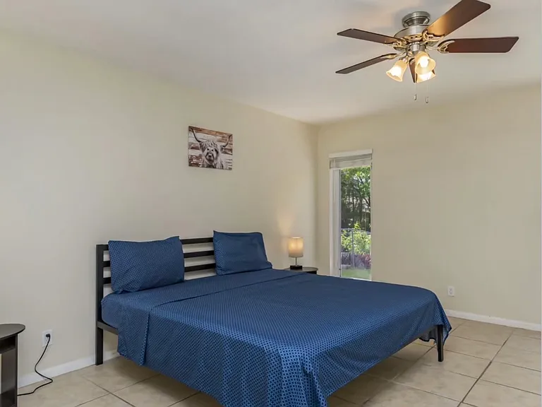 10730 NW 20th Ct — Photo 5