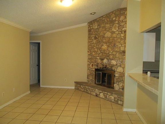 4th image of 8846 Ladrido Ln