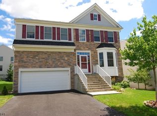 37 Helms Mill Rd, Hackettstown, NJ 07840