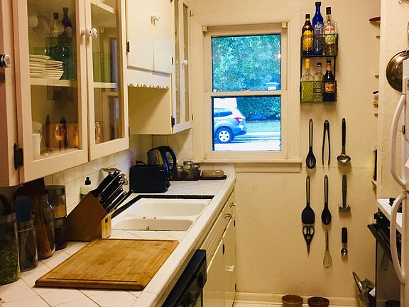 2nd image of 1205 W 42nd St #A