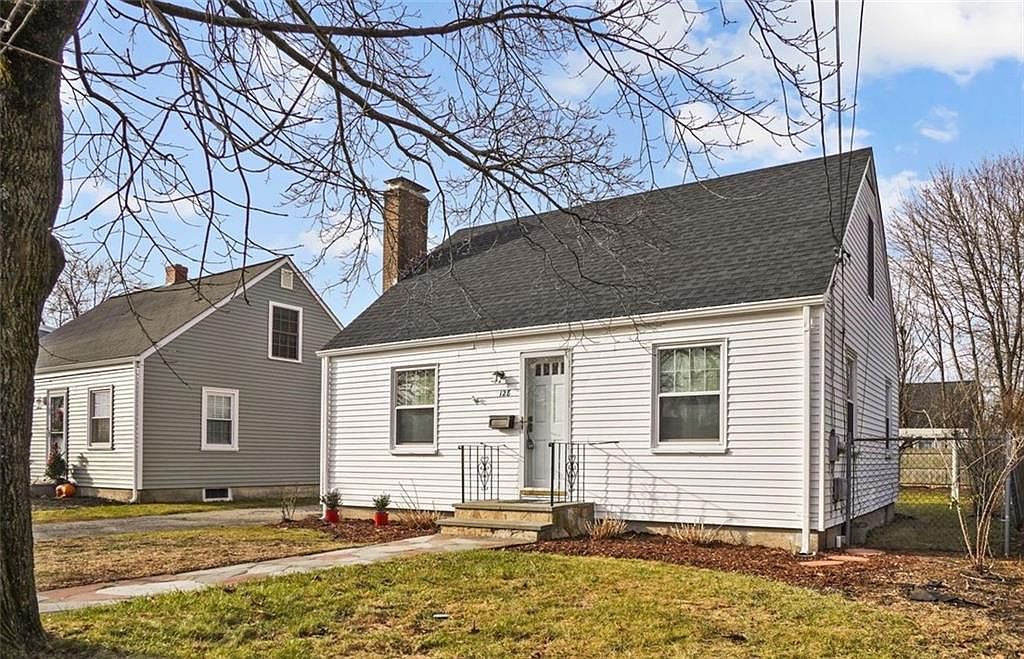 128 Daggett Ave, Pawtucket, RI 02861 Zillow