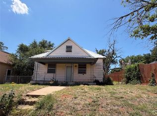 509 N North 4th ; I 40 Boulevard St, Sayre, OK 73662