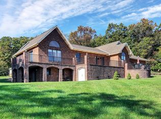 2074 Cemetery Rd, Seven Valleys, PA 17360