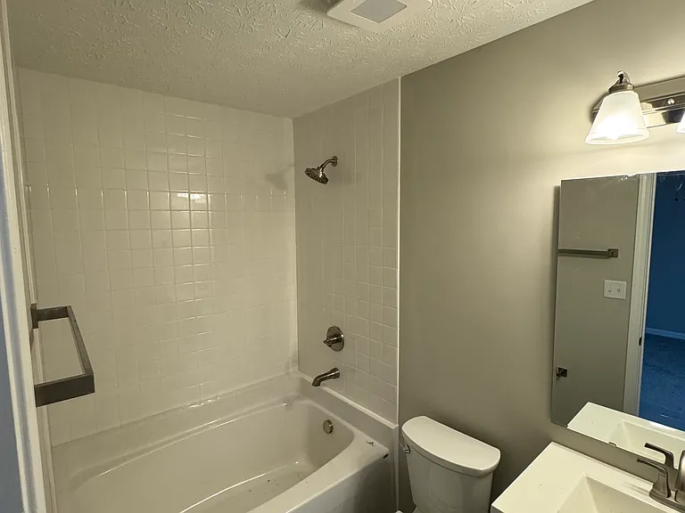 2400 Grand Fir Dr — Photo 14