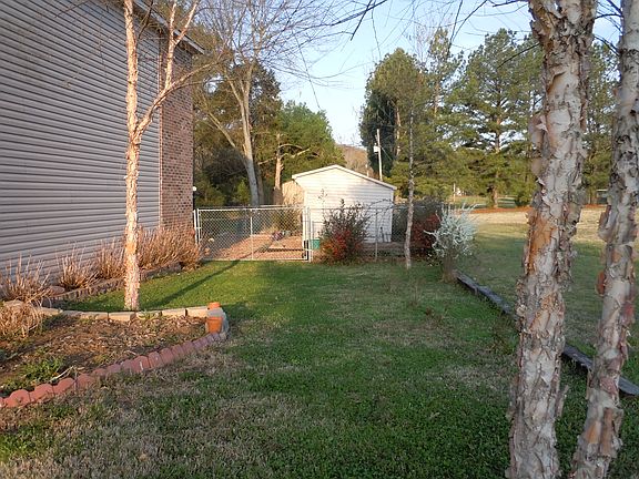 3rd image of 125 Mockingbird St