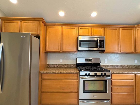 4th image of 12331-12343 Leona Ln #12339