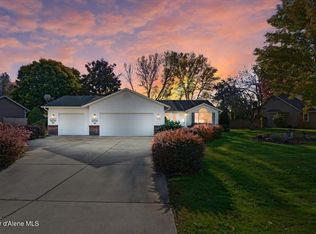 8488 N Maple St, Hayden Lake, ID 83835