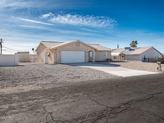 3rd image of 3730 Tehachapi Dr