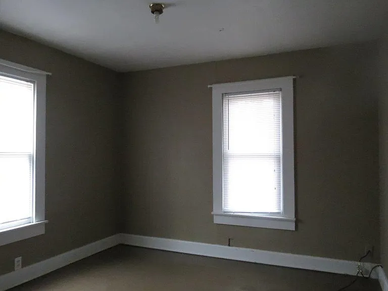 1301 Vine St — Photo 4
