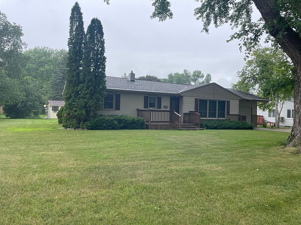 211 S Sherwood St, Ivanhoe, MN 56142 | MLS #6398832 | Zillow