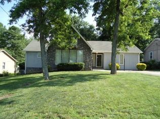 120 Cedarcrest Dr, Hendersonville, TN 37075