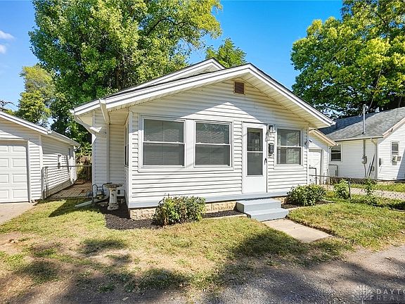 3rd image of 3125 Cottage Ter