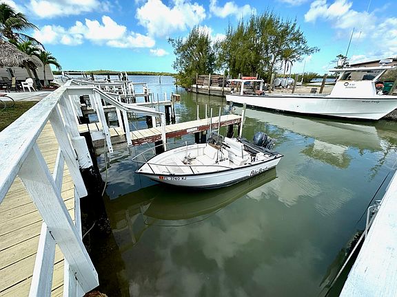 2nd image of 1180 Chokoloskee Dr #32