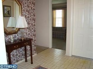 11 Willowwood Ct, Columbus, NJ 08022