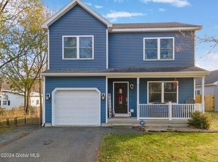 117 S Linden St, Mechanicville, NY 12118