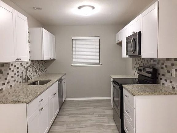 2nd image of 629 Dogwood Trl