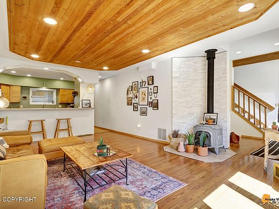 5th image of 745 O St #3