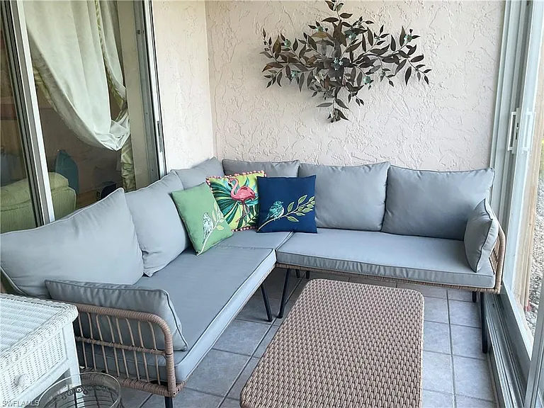 3062 Sandpiper Bay Cir #K102 — Photo 21