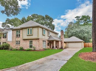 19619 Hurst Wood Dr, Humble, TX 77346
