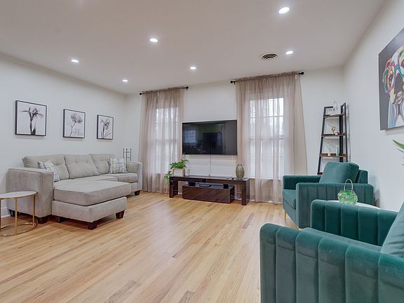Living room upstairs