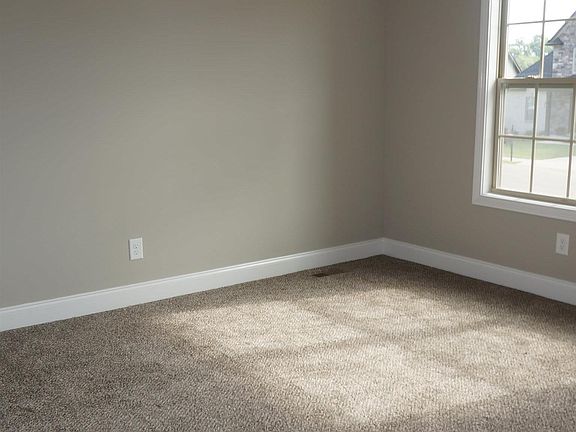 2nd image of 763 Farmington Lot 763