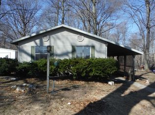 33576 School St, Eau Claire, MI 49111