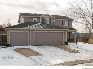 5247 S Riviera Cir, Aurora, CO 80015