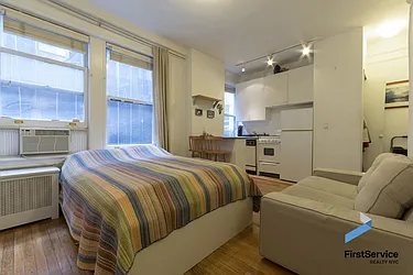 Rented by FirstService Realty (legacy)