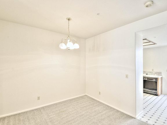 3rd image of 427 Camille Cir Unit 16
