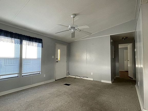 5th image of 3738 Spinnaker Dr