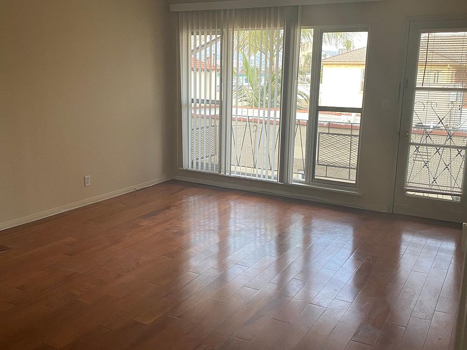1st image of 1435 S Hayworth Ave APT 5