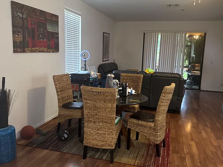 4284 Vineyard Cir — Photo 4