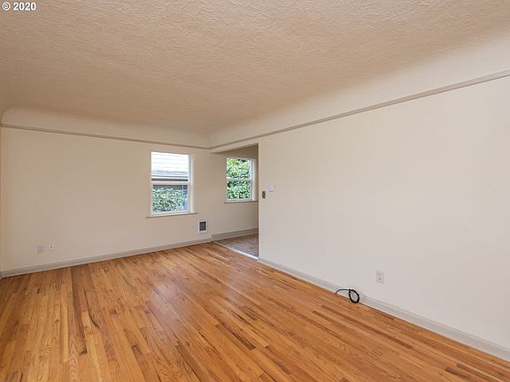 5th image of 2315 E 28th St